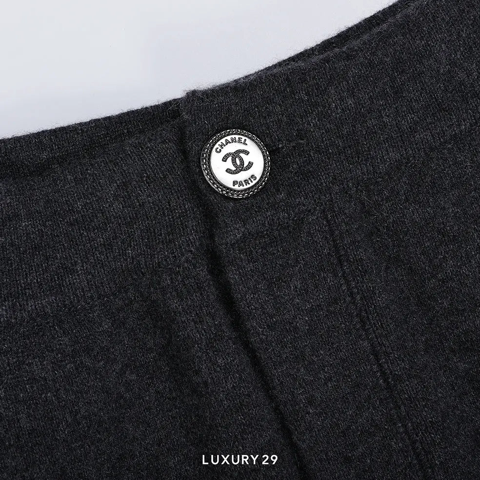 Chanel TROUSERS GREY 38 CHANEL