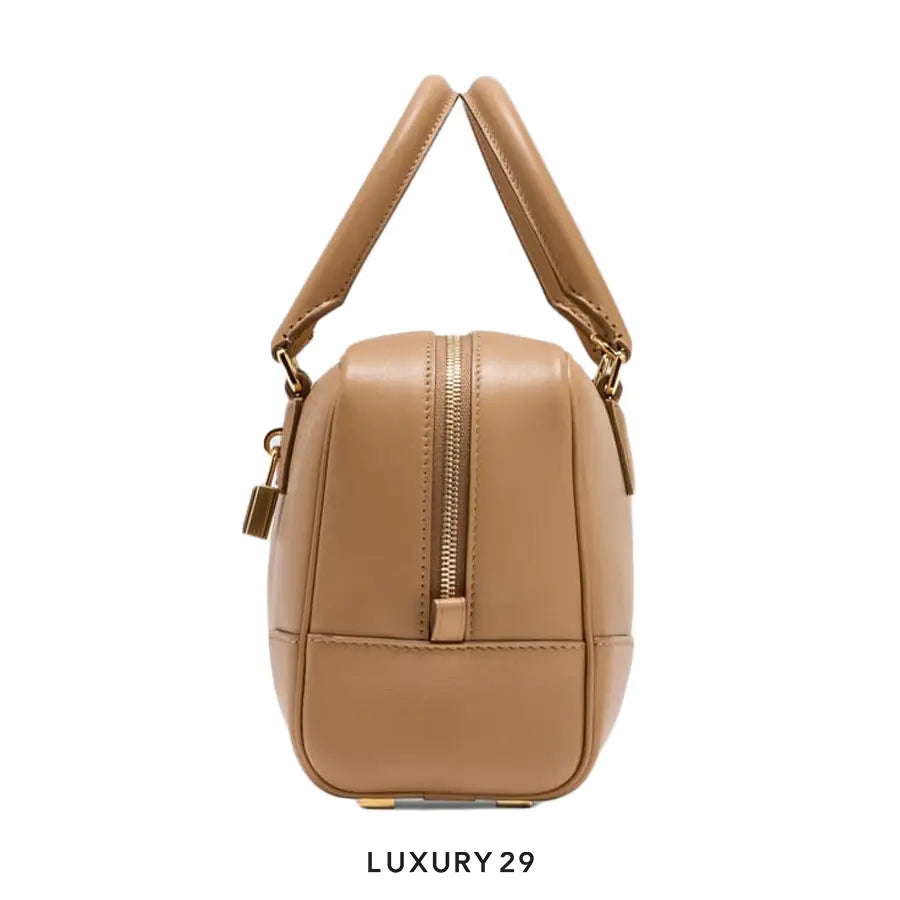 Loewe Amazona 23 Bag in Nappa Calfskin LOEWE
