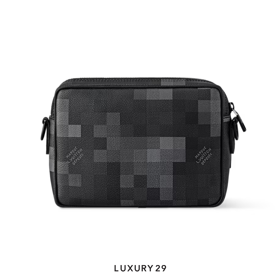 Louis Vuitton LV Nil Messenger Damoflage Black coated canvas LOUIS VUITTON