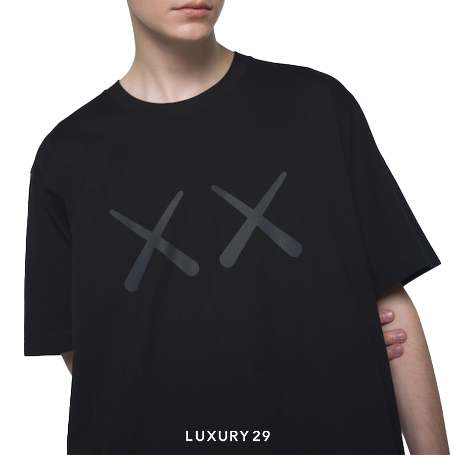 Uniqlo KAWS + Warhol UT (Short Sleeve Graphic T-Shirt) Black UNIQLO