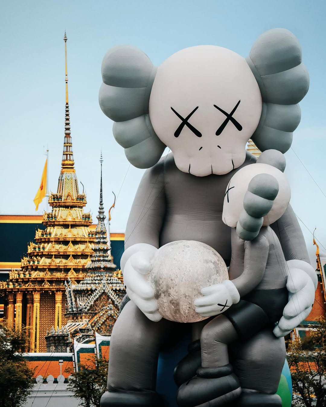 Kaws