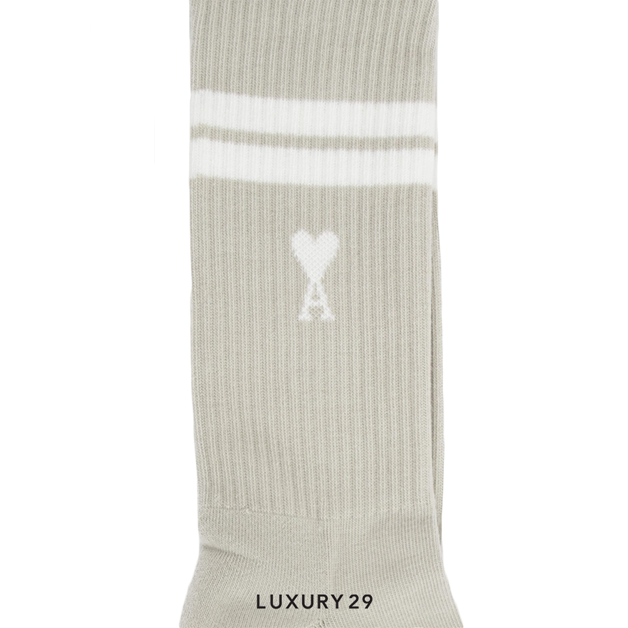 AMI RIBBED SOCKS IN BEIGE