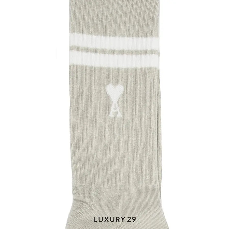 AMI RIBBED SOCKS IN BEIGE AMI