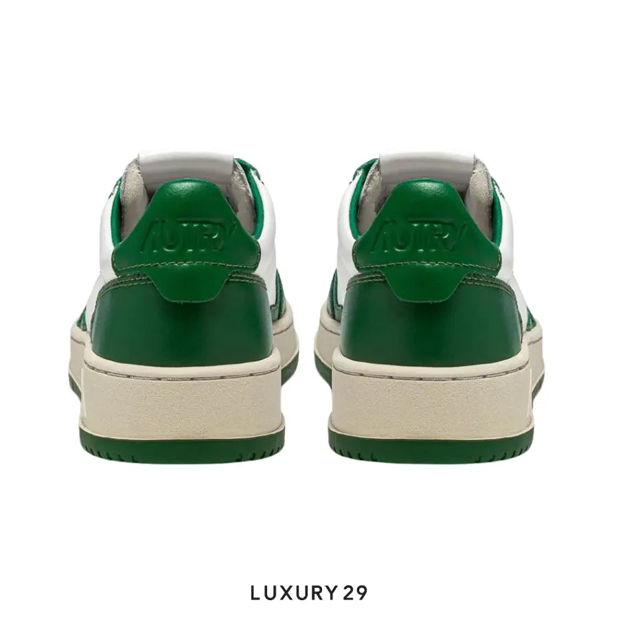 AUTRY SNEAKERS WOMAN MEDALIST LOW SNEAKERS IN TWO-TONE LEATHER COLOR WHITE AND GREEN(M) AUTRY