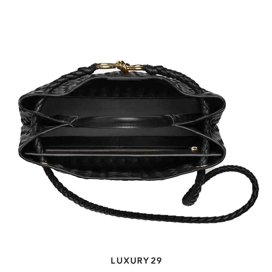 Bottega Veneta Women's Medium Andiamo in Black BOTTEGA VENETA