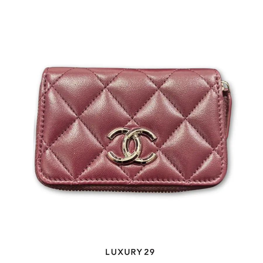 Chanel Classic Zipped Coin Purse in a burgundy or dark red quilted leather CHANEL Luxury29