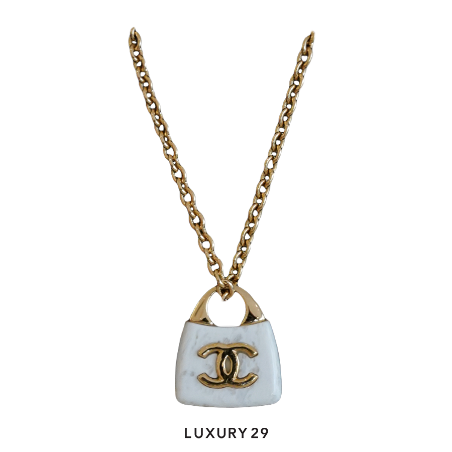 Chanel Necklaces & Pendants