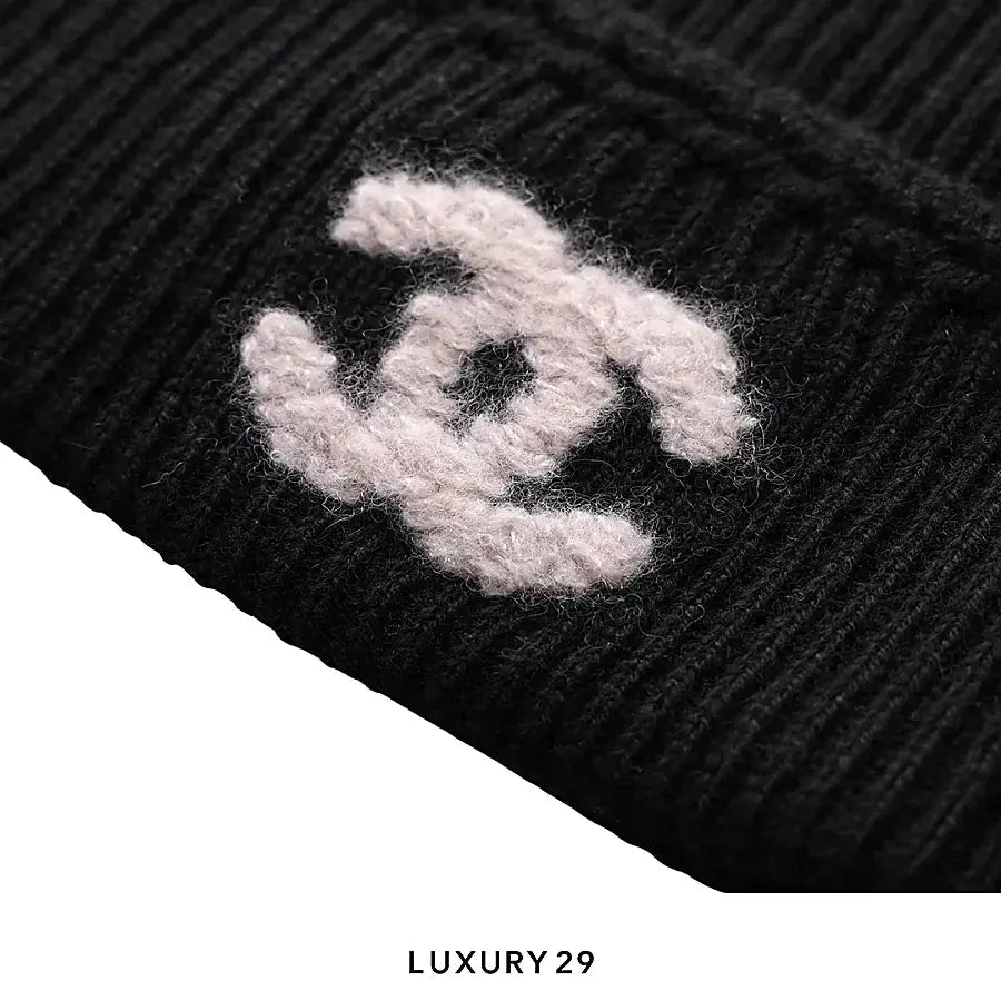 Chanel 2025AW Coco Mark Embroidery Cashmere Silk Beanie Black