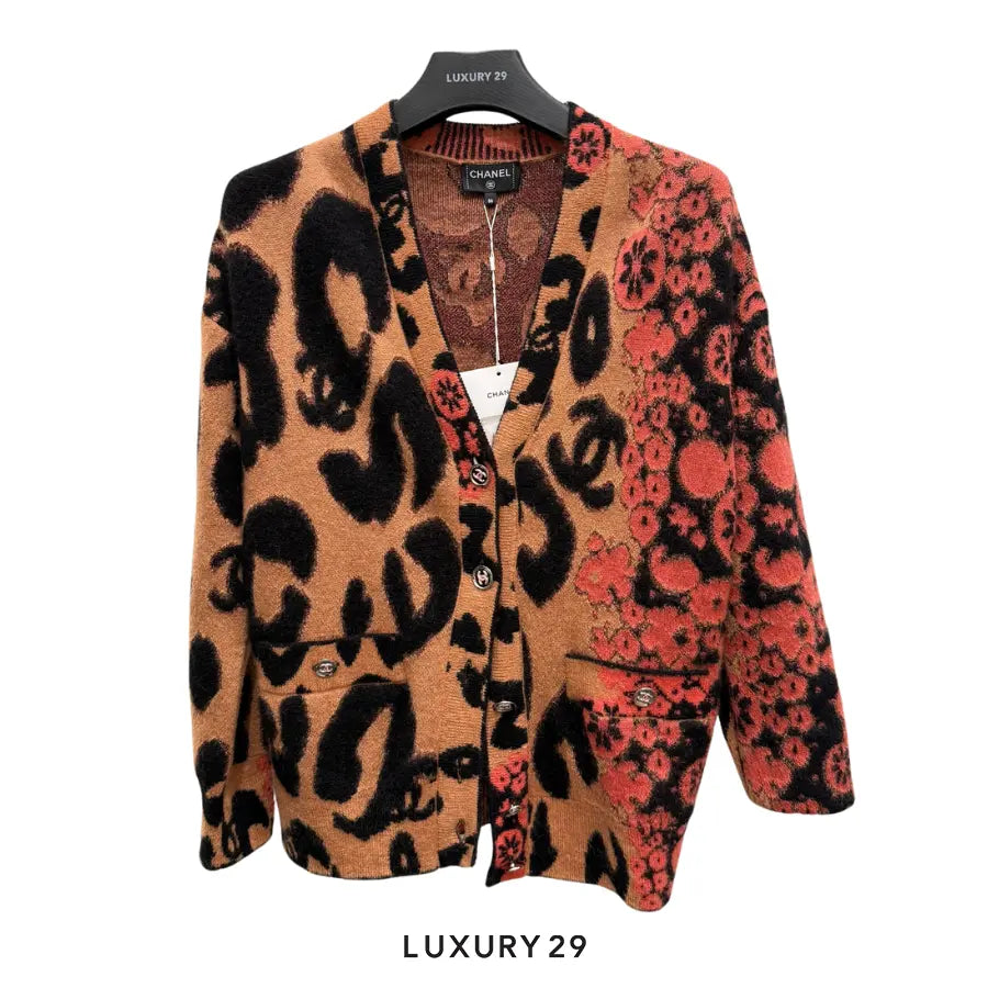 Chanel Cardigan Cashmere & Mohair Beige, Black & Coral