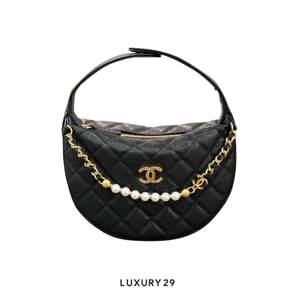 Chanel Pouch Grained Calfskin, Imitation Pearl & Gold-Tone Metal Black CHANEL