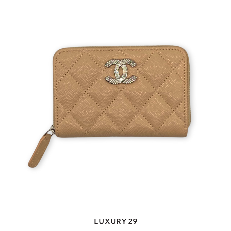 Chanel Classic embossed double C LOGO diamond pattern calfskin coin clip CHANEL