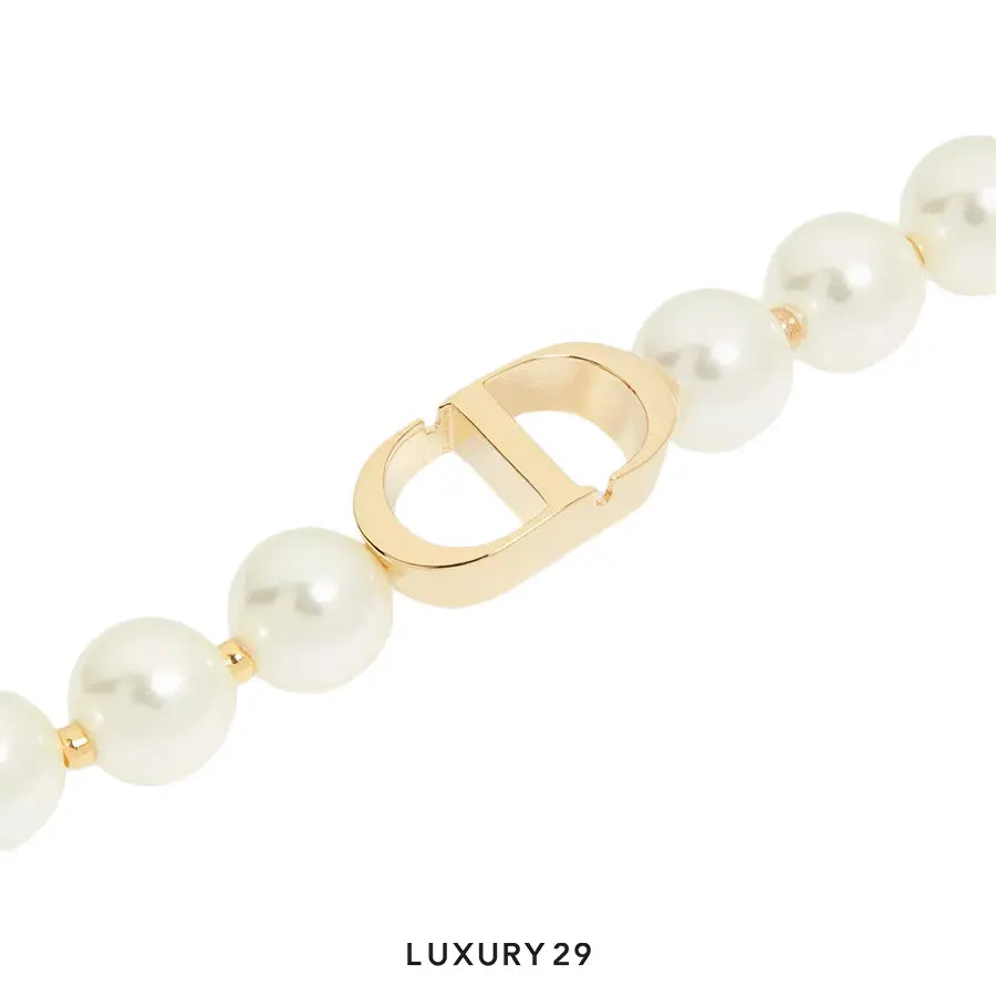 Dior 30 Montaigne Bracelet Gold-Finish Metal and White Resin Pearls DIOR