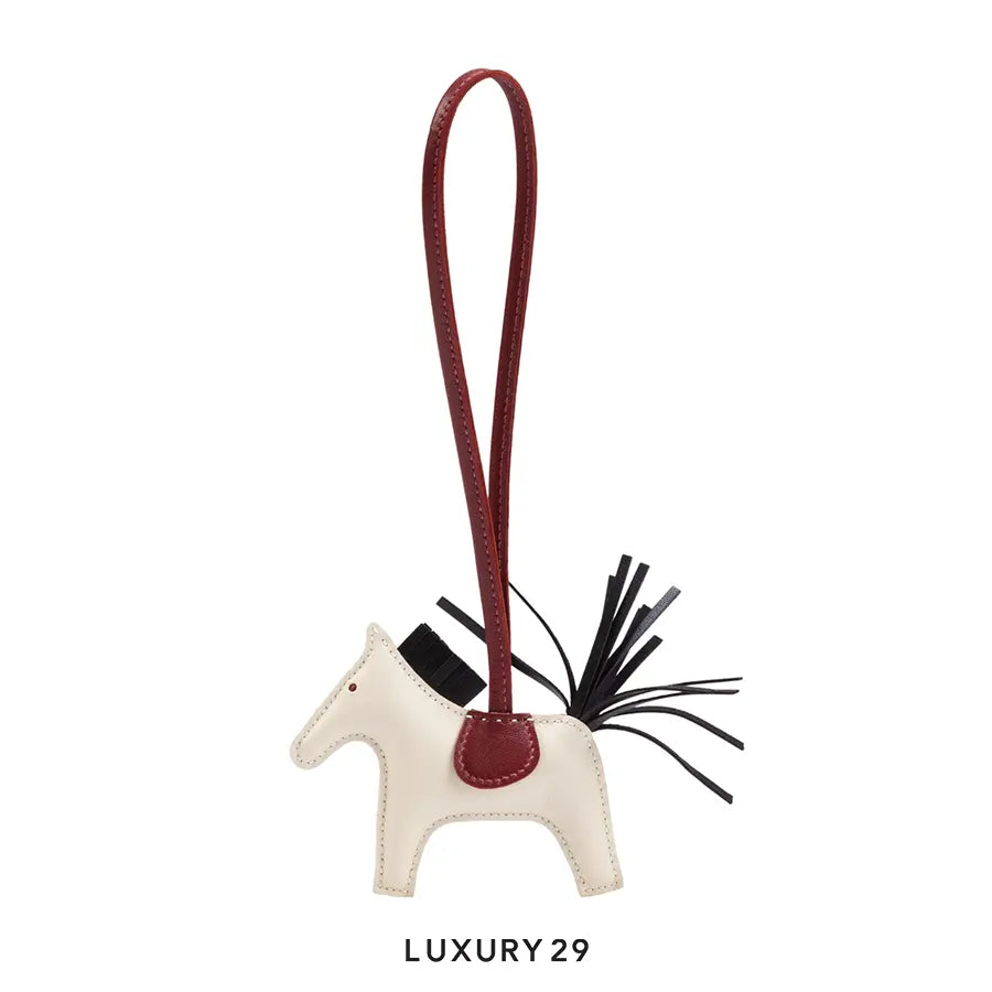 Hermes Rodeo PM charm craie / noir / rouge H