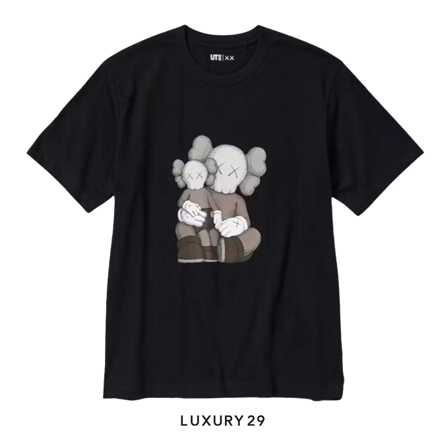 Uniqlo X KAWS UT Short Sleeve Graphic T-Shirt Black