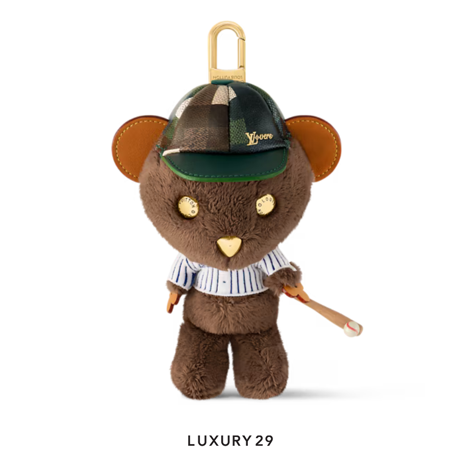 LOUIS VUITTON LV Louis Bear Gold hardware Green LOUIS VUITTON