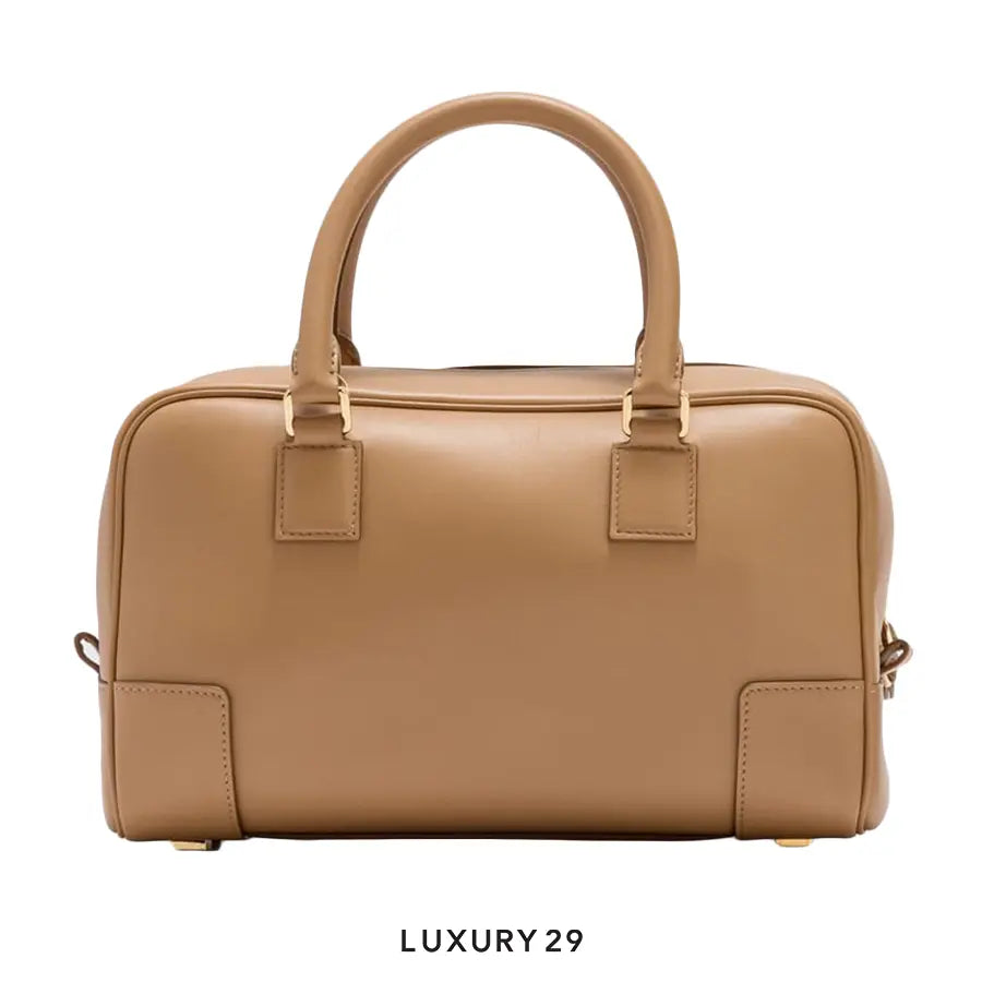 Loewe Amazona 23 Bag in Nappa Calfskin LOEWE