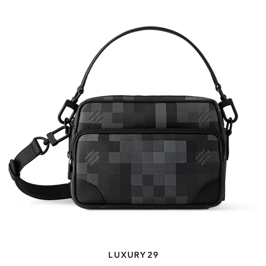Louis Vuitton LV Nil Messenger Damoflage Black coated canvas LOUIS VUITTON