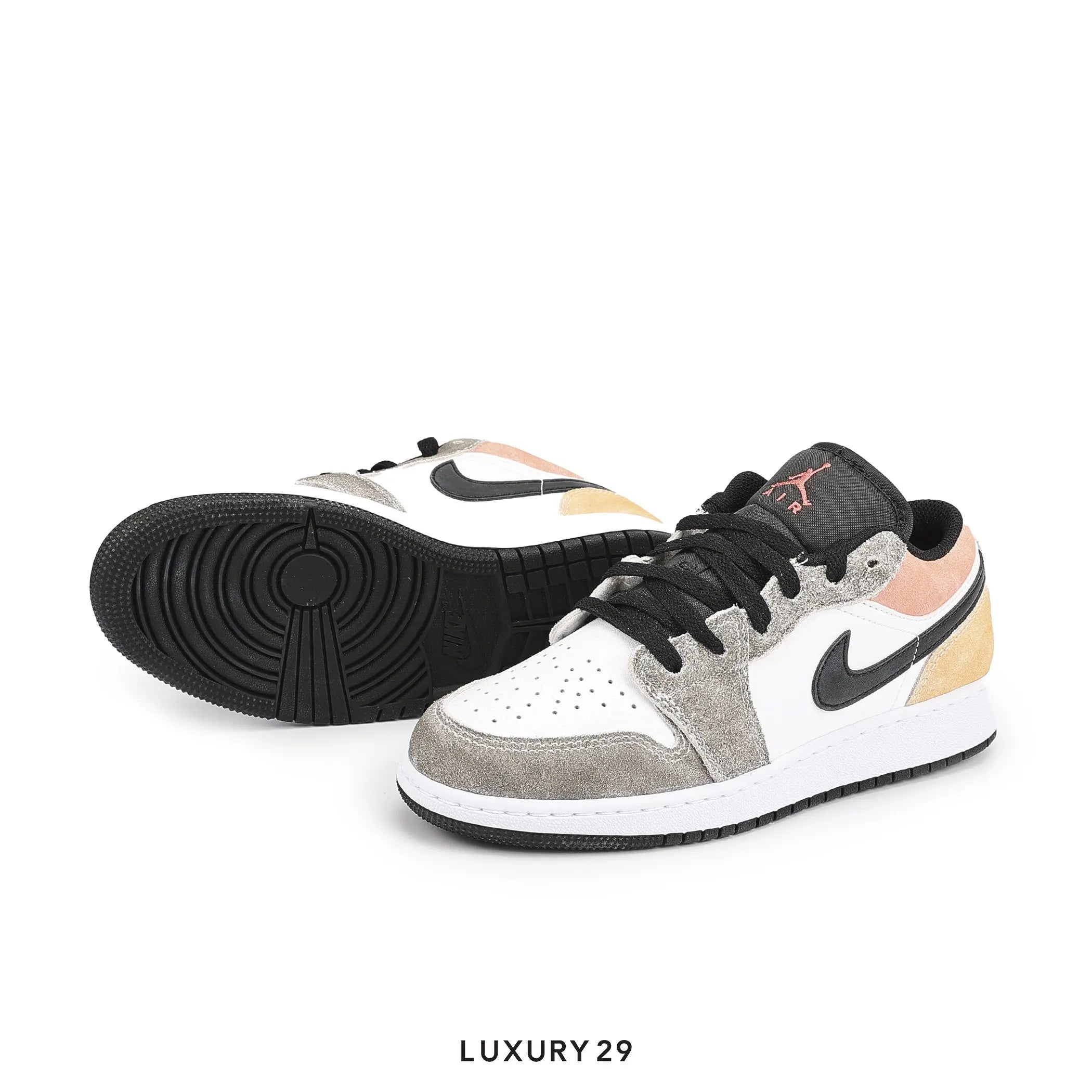 Nike Jordan 1 Low SE Flight Club (GS)(W) NIKE