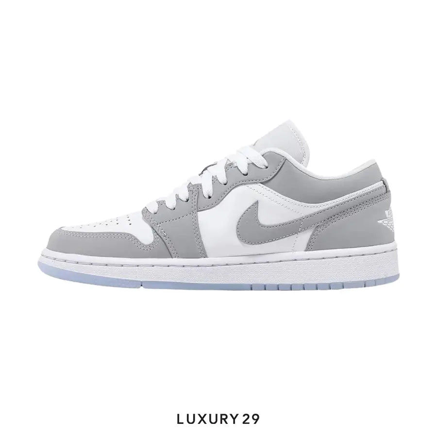 Nike Jordan 1 Low Wolf Grey (Women's)(W) NIKE