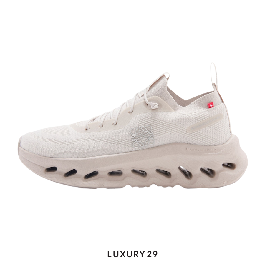 On x Loewe Cloudtilt sneaker Sand(W) ON