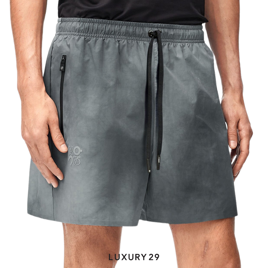 On x Loewe Shorts in technical shell Grey/Multicolour ON
