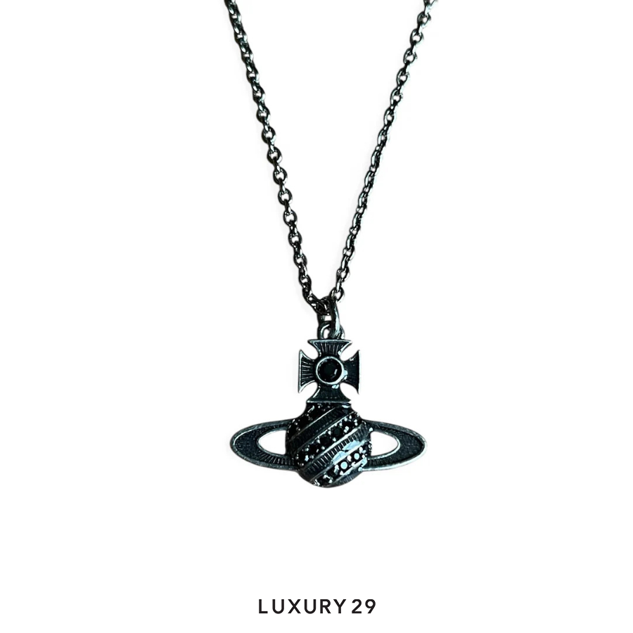 VIVIENNE WESTWOOD Man. Assita Bas Releif Pendant Antique Platinum/Jet Brass VIVIENNE WESTWOOD