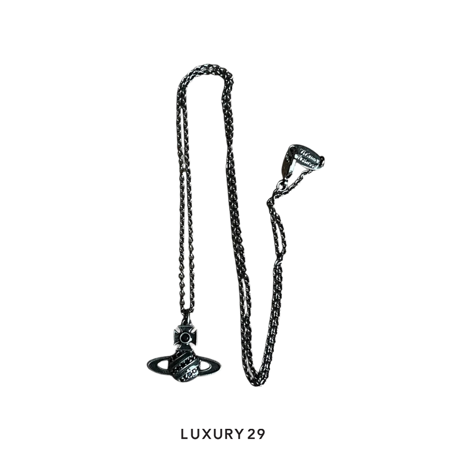 VIVIENNE WESTWOOD Man. Assita Bas Releif Pendant Antique Platinum/Jet Brass VIVIENNE WESTWOOD