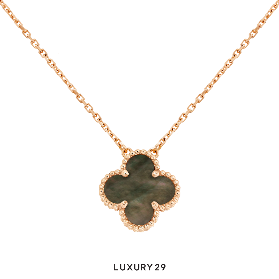 Van Cleef & Arpels Vintage Alhambra pendant 18K rose gold, Mother-of-pearl VAN CLEEF & ARPELS