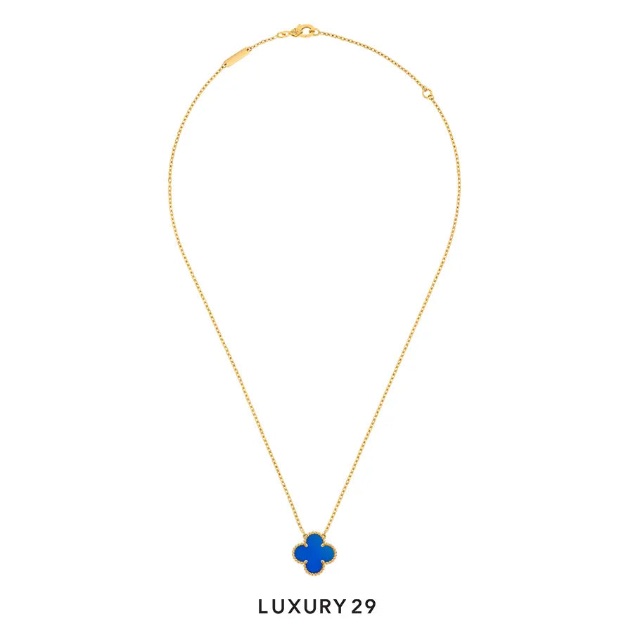 Van Cleef & Arpels Vintage Alhambra pendant, 18K yellow gold, blue agate VAN CLEEF & ARPELS
