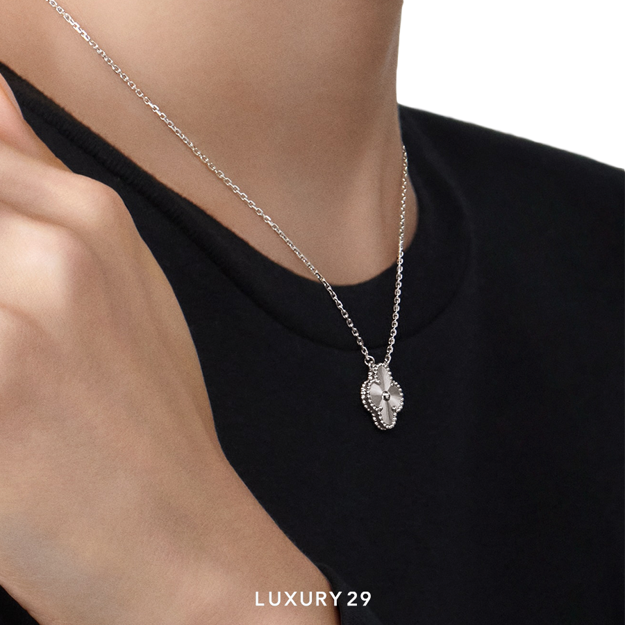 Van Cleef & Arpels Vintage Alhambra pendant, guilloche rhodium plated 18K white gold Van Cleef & Arpels VAN CLEEF & ARPELS
